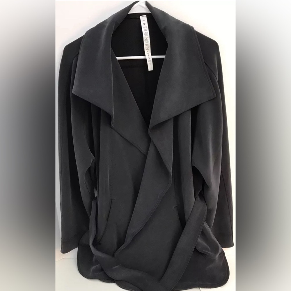 Lululemon NWOT 🩵🩵 softstreme belted wrap- size xl-xxl
